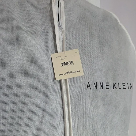 Anne Klein Executive Collection - Black Blazer and Skirt Set - Picture 9 of 14